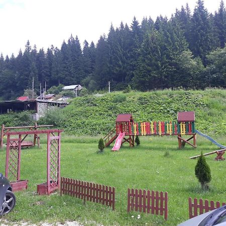 White Horse Otel Predeal Dış mekan fotoğraf