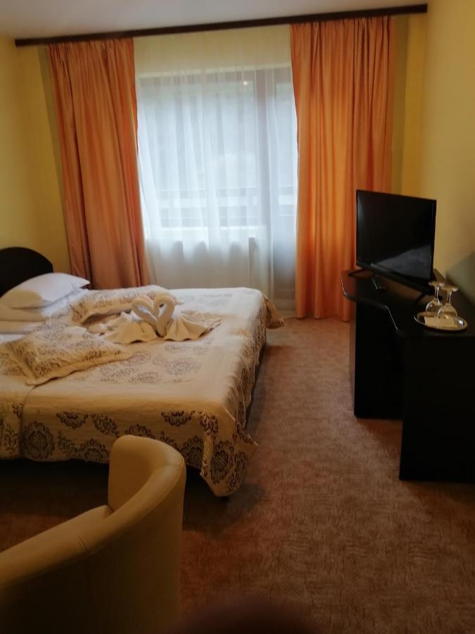 White Horse Otel Predeal Dış mekan fotoğraf